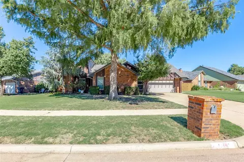 731 Wandering Way, Oklahoma City, OK 73170