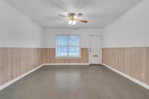 24 E Kirk St, Shawnee, OK 74801 photo 4