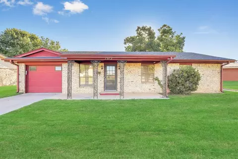 1512 Cindy St, Mangum, OK 73554