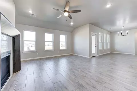 2425 Creekview Trl, Moore, OK 73160 photo 6