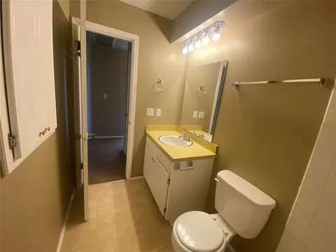 228 E Beech Ave, Yukon, OK 73099 photo 11