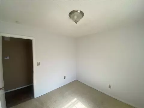 228 E Beech Ave, Yukon, OK 73099 photo 12