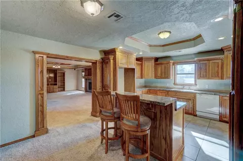 1106 E Floyd Ave, Apache, OK 73006