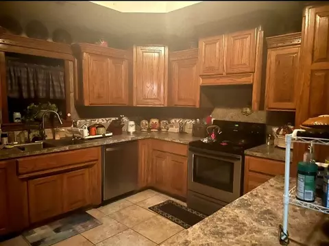 1106 E Floyd Ave, Apache, OK 73006 photo 4
