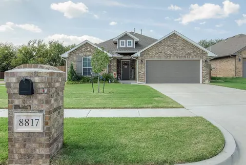 8817 Yassir Blvd, Yukon, OK 73099