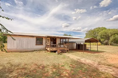 204 S Second St, Cheyenne, OK 73628