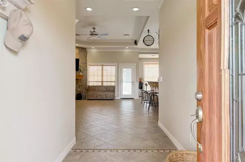 1548 SW Paint Rd, Cache, OK 73527 photo 5