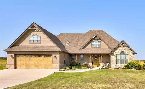 11656 Carefree Ln, Shawnee, OK 74804