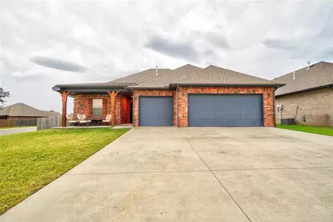 20647 Tempe Ave, Harrah, OK 73045