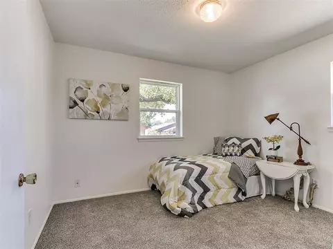 613 Redstone Ave, Edmond, OK 73013 photo 25