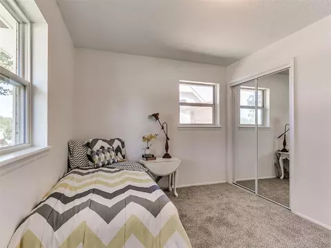 613 Redstone Ave, Edmond, OK 73013 photo 27
