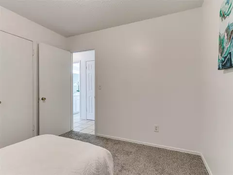 613 Redstone Ave, Edmond, OK 73013 photo 14