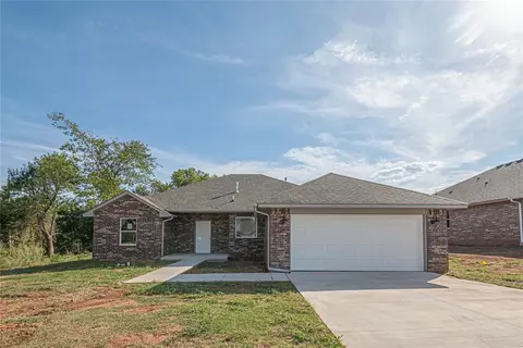 1204 Coffey Dr, Perry, OK 73077 photo 3