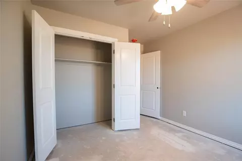 817 Halley Dr, Moore, OK 73160 photo 12