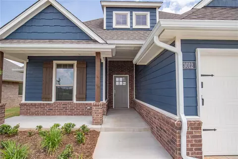 3012 Crossover Ct, Moore, OK 73160 photo 3