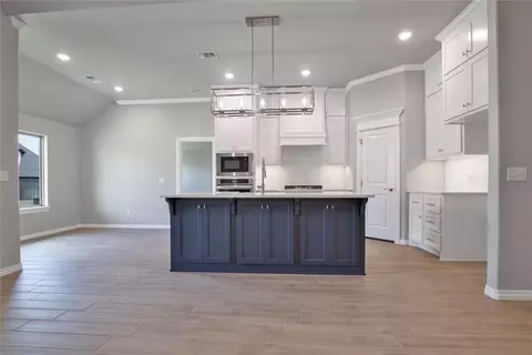 3012 Crossover Ct, Moore, OK 73160 photo 6