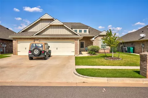 8313 NW 160th St, Edmond, OK 73013