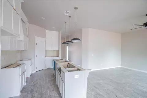 3000 Crossover Ct, Moore, OK 73160 photo 3