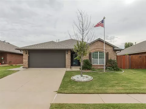 1224 Greenfield Ave, Yukon, OK 73099