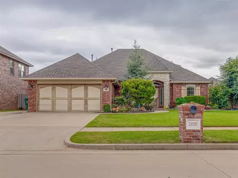 1816 Flagman St, Yukon, OK 73099