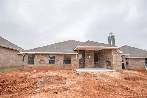 2920 Crossover Ct, Moore, OK 73160 photo 14