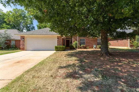 717 Old Bugle Rd, Edmond, OK 73003 photo 2