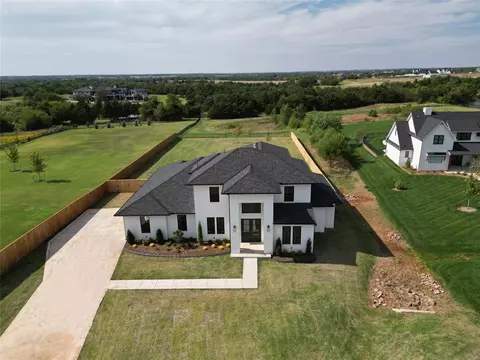 22373 Forester Ln, Edmond, OK 73025