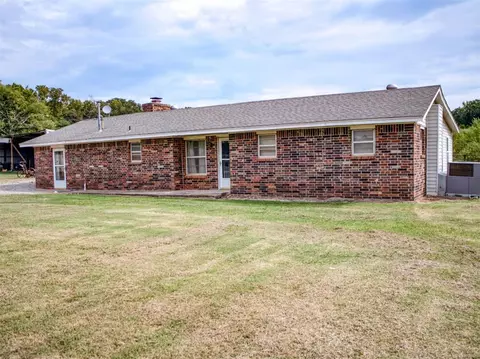 21559 Gaddy Rd, Tecumseh, OK 74873
