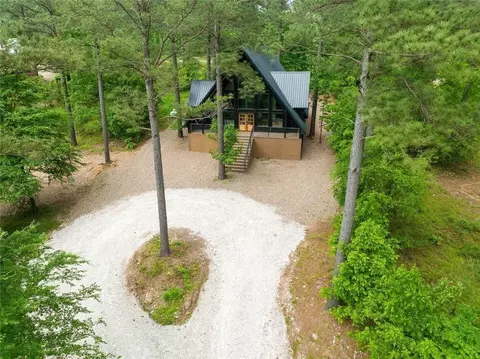 191 Blackjack Trl, Broken Bow, OK 74728
