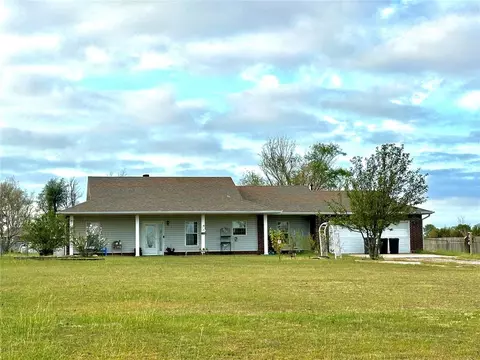 41909 Hazel Dell Rd, Shawnee, OK 74804