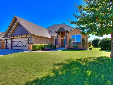 6220 NW 157th St, Edmond, OK 73013