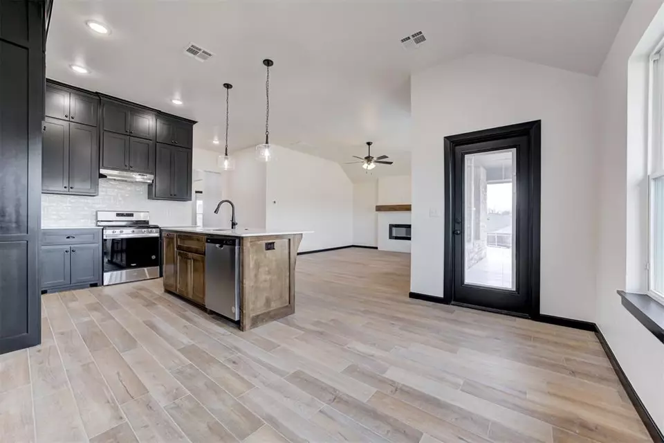  208 Juniper Cir, Noble, OK 73068 photo 15