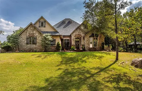 1901 Cobblestone Ct, Edmond, OK 73034