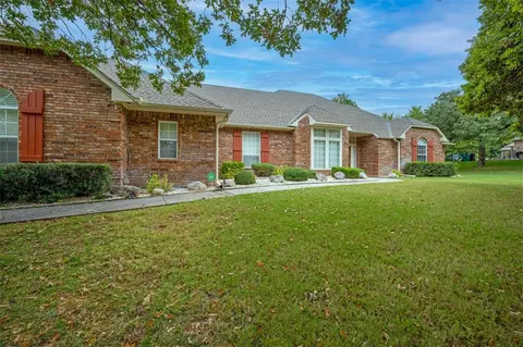 9908 Hidden Hollow Ln, Oklahoma City, OK 73151