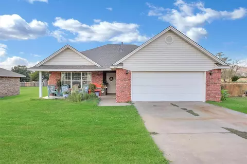 507 N Mary St, Granite, OK 73547