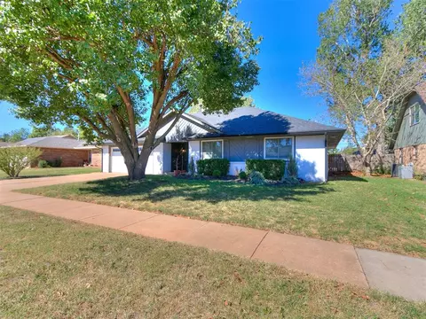 2013 Stepping Stone Trl, Edmond, OK 73013
