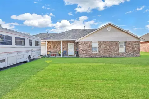 505 N Mary St, Granite, OK 73547