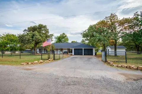 7700 Sandy Ln, Edmond, OK 73034