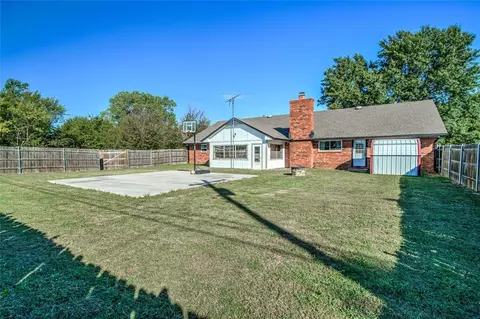 500 E Locust St, Tecumseh, OK 74873 photo 14
