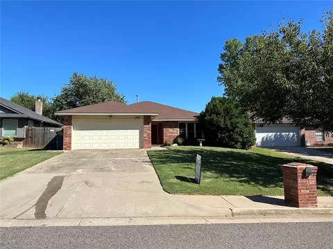 1308 San Fidel Ln, Edmond, OK 73003