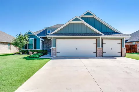 644 Red River Dr, Yukon, OK 73099