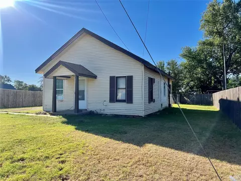 104 E Un, Corn, OK 73024 photo 2