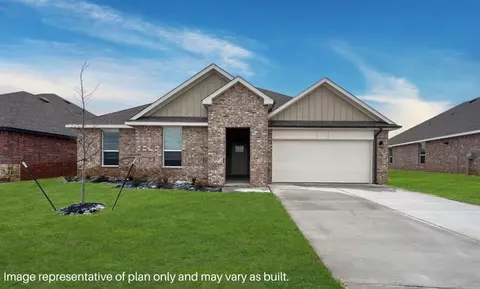 2712 Tracys Mnr, Yukon, OK 73099