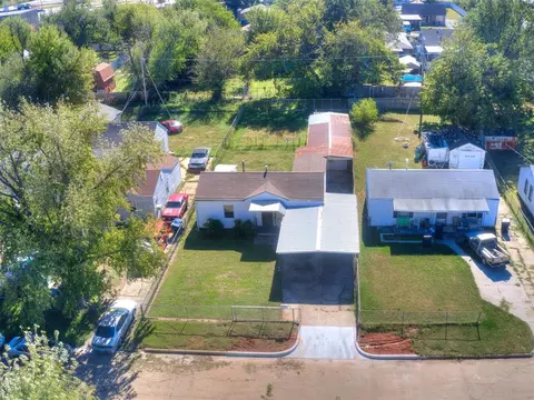 3016 SW 27th St, Oklahoma City, OK 73108