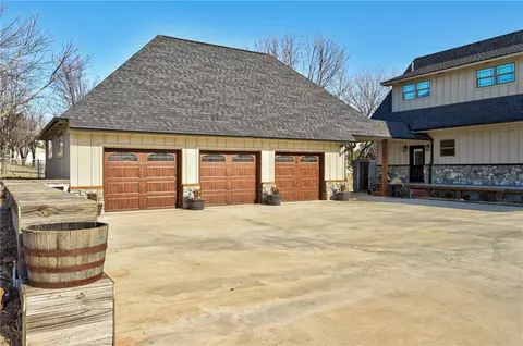 357 Bobby Ln, Guthrie, OK 73044 photo 10