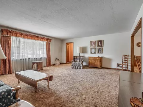 337 Forest Dr, Norman, OK 73069 photo 3