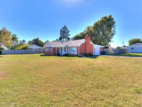 7105 S Walker Ave, Oklahoma City, OK 73139