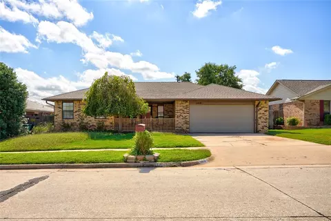 1410 Lincolnshire Rd, Oklahoma City, OK 73159