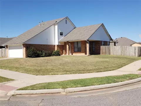 2843 SE 91 St, Moore, OK 73160