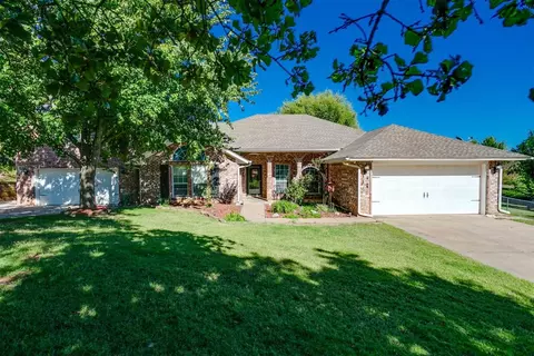 3324 Oakbriar Dr, Choctaw, OK 73020